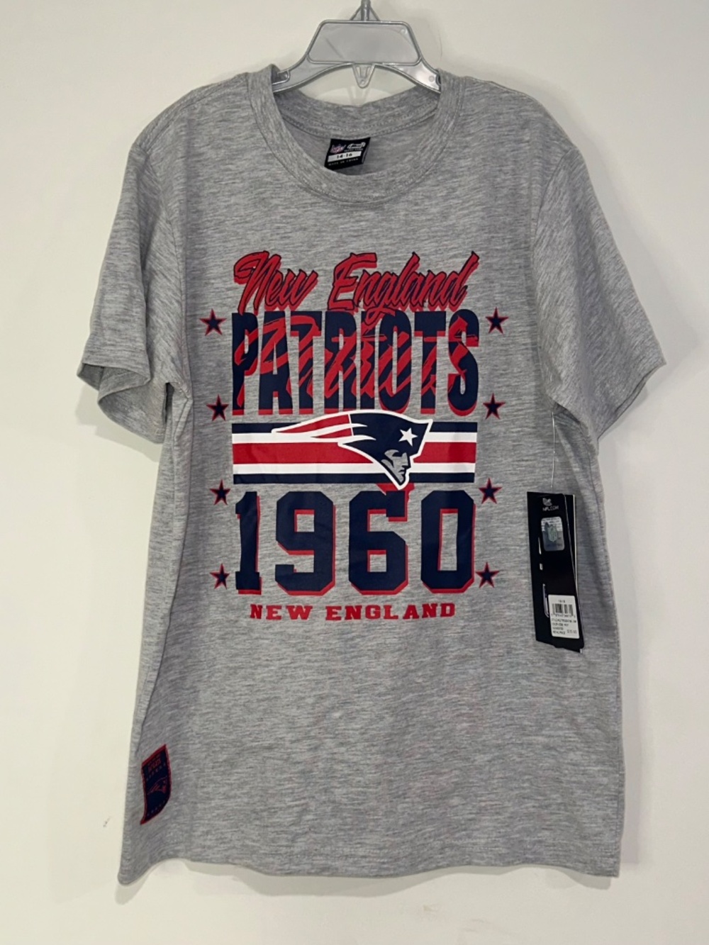 NFL New England PATRIOTS Graphic Logo Licensed T Shirt Gray Youth XL 14-16 Tee